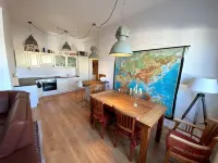Bright 3 room apartment near the university