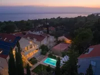 Villa Mediterranea Hotels in Bol