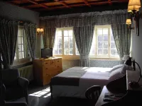 Auberge des Chasseurs Hotels in Crozet