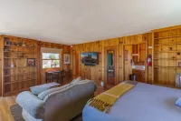 Cozy Secluded Retreat - Views, Sunroom, Spacious Patio, BBQ Các khách sạn ở Twentynine Palms
