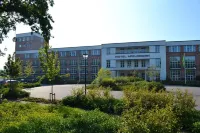 ファン デル ファルク ホテル アペルドールン ヴィッテンボルフ大学校周辺のホテル