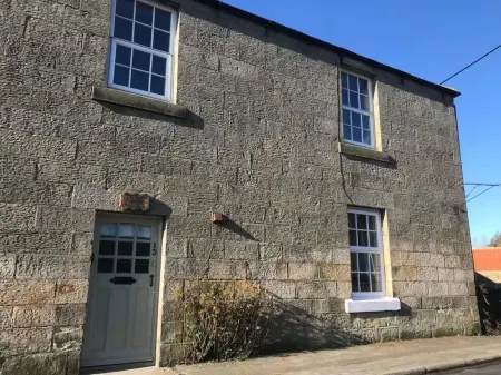 Thorne Cottage - Heart of NorthumberlandFamily and dog friendly