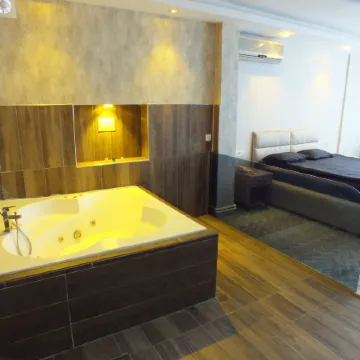 ÇANKAYA Suit Hotel