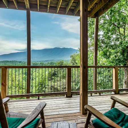 Laurel Valley Mountain Retreat