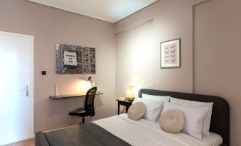 Phaedrus Living: Luxury Studio Nea Smirni