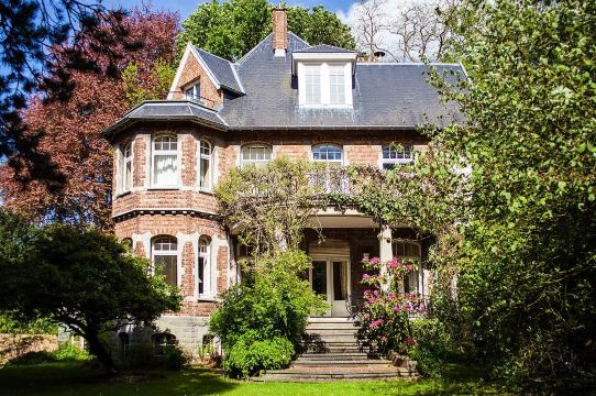 5. 게스트 하우스 ..