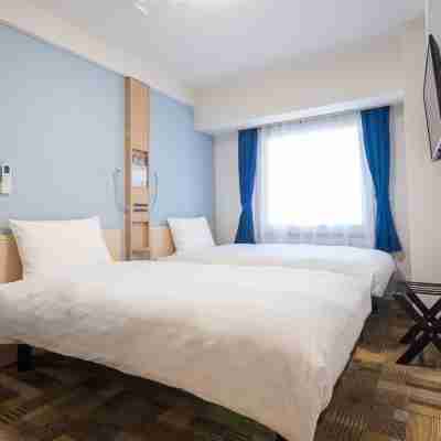 東横 INN 東大阪 Rooms