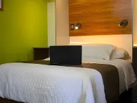 2NdHome Calzada โรงแรมในเซลายา
