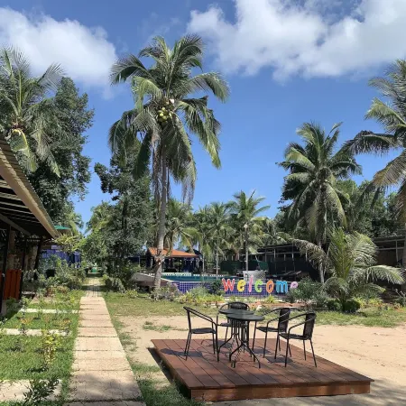 Moonshine Resort Chumphon