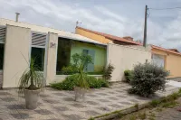 P004 Casa C 3 Dorm. Apenas 150m da Praia Hotels in Peruibe