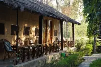 森林隱居飯店及小屋