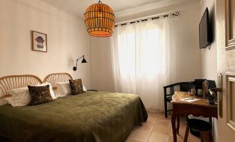 Hotel les Flots Bleus