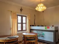 Hotel Young's Stupa Hotels in Kaski