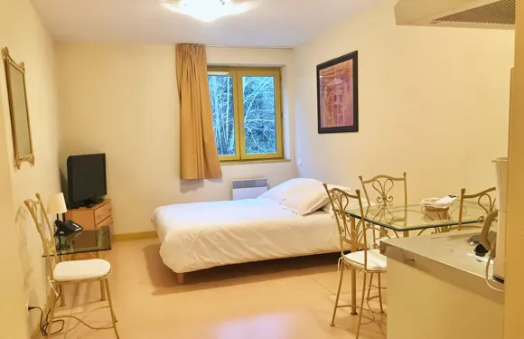 奧布拉克角酒店，餐廳和豪華SPA