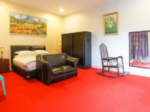 Villa Robert Hotels in Malalayang