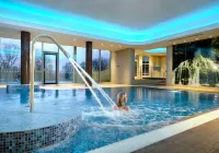Manor House Country Hotel - Pools