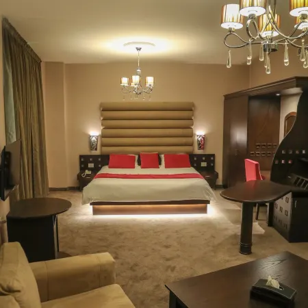 Eden Hotel