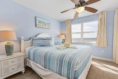 Fantastic Gulf Front Condo on the North End of the Island 2 Bedroom Condo by RedAwning Hotels near Fort Myers Beach Pool