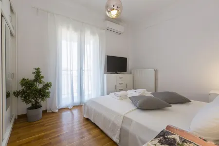 Euphoria Apartment Отели рядом с достопримечательностью «Вилла Мон Репо»