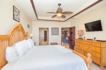 Villa Del Playa Penthouse #5