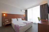 Sun Bay Park Hotel