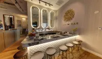 EXchange Hotel Vancouver - bar