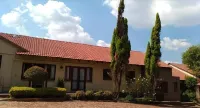Cozy Guestrooms in Midrand - 3 Sao