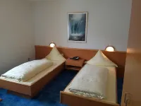 Hotel Stadt Baunatal Hotels in Bad Emstal