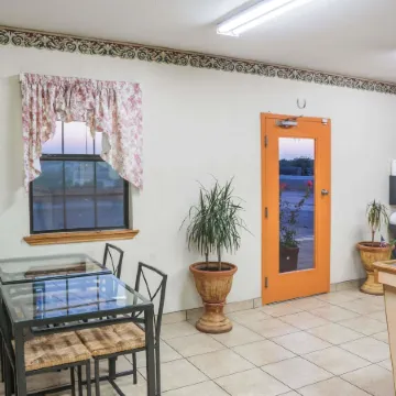 Travelodge by Wyndham Temple