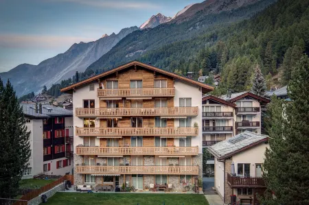 Matterhorngruss Apartments Отели рядом со станцией Riffelberg