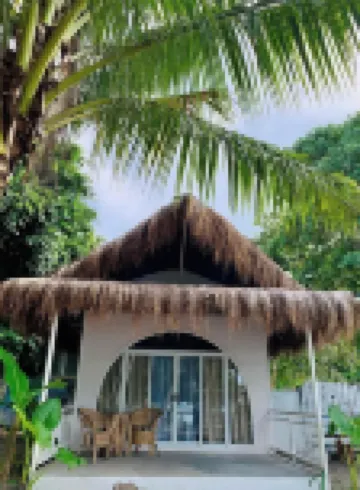 Manawari Beach Resort