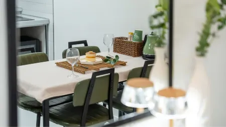 Gyeongju Modern Pool Villa Отели рядом с достопримечательностью «Gameunsa»