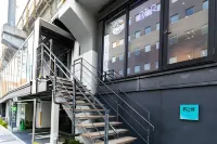 Under Railway Hotel Akihabara Отели в г. Акихабара