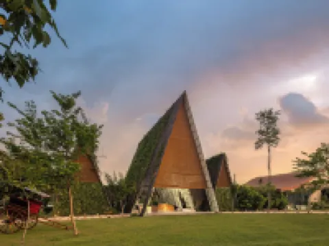Bolagala Agro Floating Resort Hotels in Gampaha