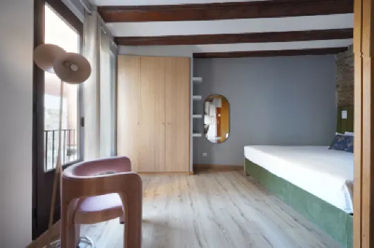 Numa Barcelona Lustre Hotels in Barcelonès