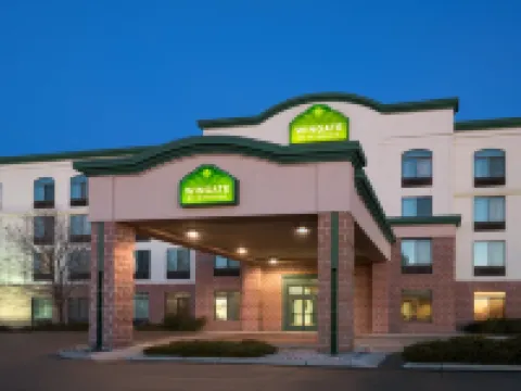 Wingate by Wyndham Fargo Hotels in Fargo