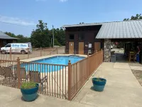 New Hochatown Lodge Hotels in Broken Bow