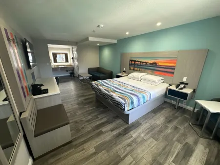 Wave Hotel Manhattan Beach