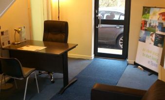 Your Travel Stop Craggside