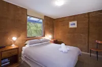 Split Point Cottages Hotels in Aireys Inlet