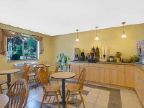 Super 8 by Wyndham Augusta Hotels in Augusta