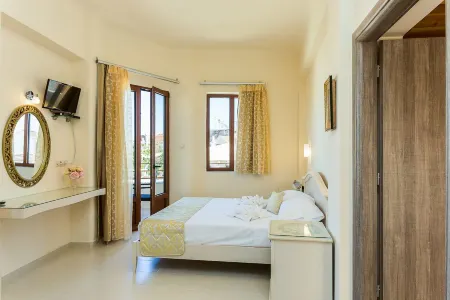 Polyxenia Suites Отели рядом с достопримечательностью «Rethymnon Old Town»