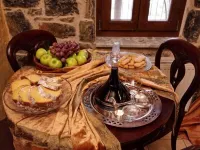 Menalia Villas & Suites KTIMA KOUMPOURI - breakfast