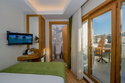 Bizim Hotel