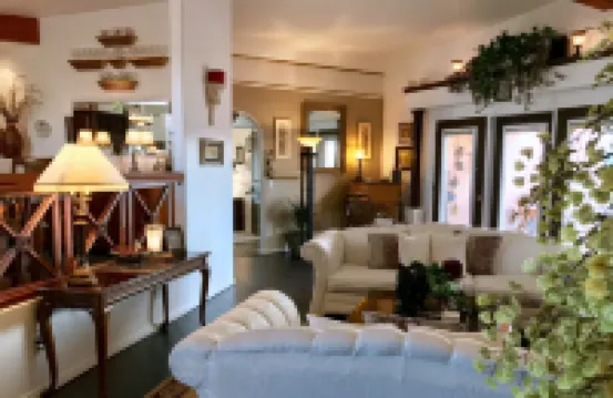 ครีมแคทเชอร์ส เลค เพาเวล เบดแอนด์เบรคฟาสต์