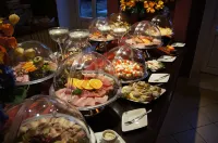 Waren Müritz Hotel Harmonie - Breakfast