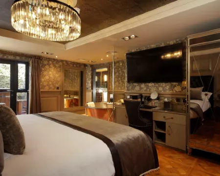 The Impeccable Pig Hotels in Sedgefield