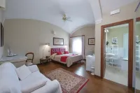 Tenuta Decimo - Il Borgo di Mariano - balcony