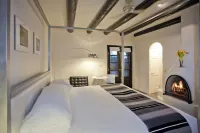 Palacio de Marquesa - parking