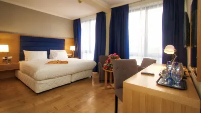 Yober Hotel Hotels in Piazza